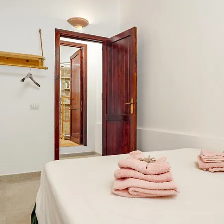 Elia's House בית נופש *