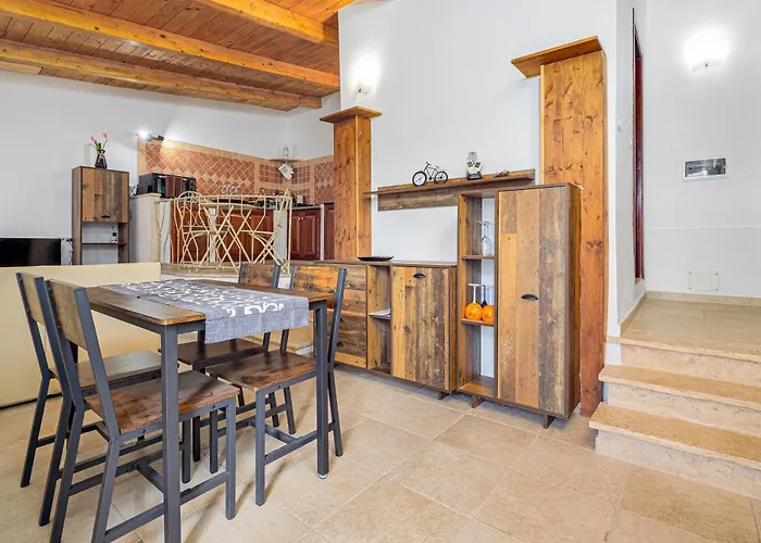 Elia's House Porto Istana