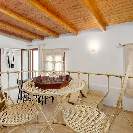 Tatil Evi Elia's House Porto Istana