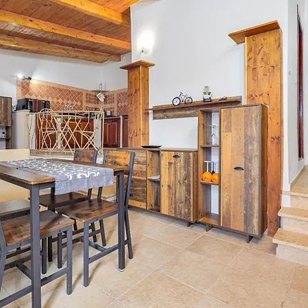 Elia's House Porto Istana