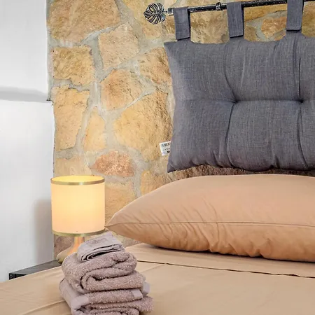 Elia's House Tatil Evi Porto Istana